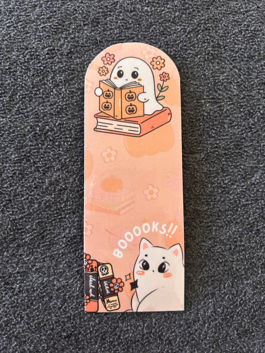 Booooks bookmark