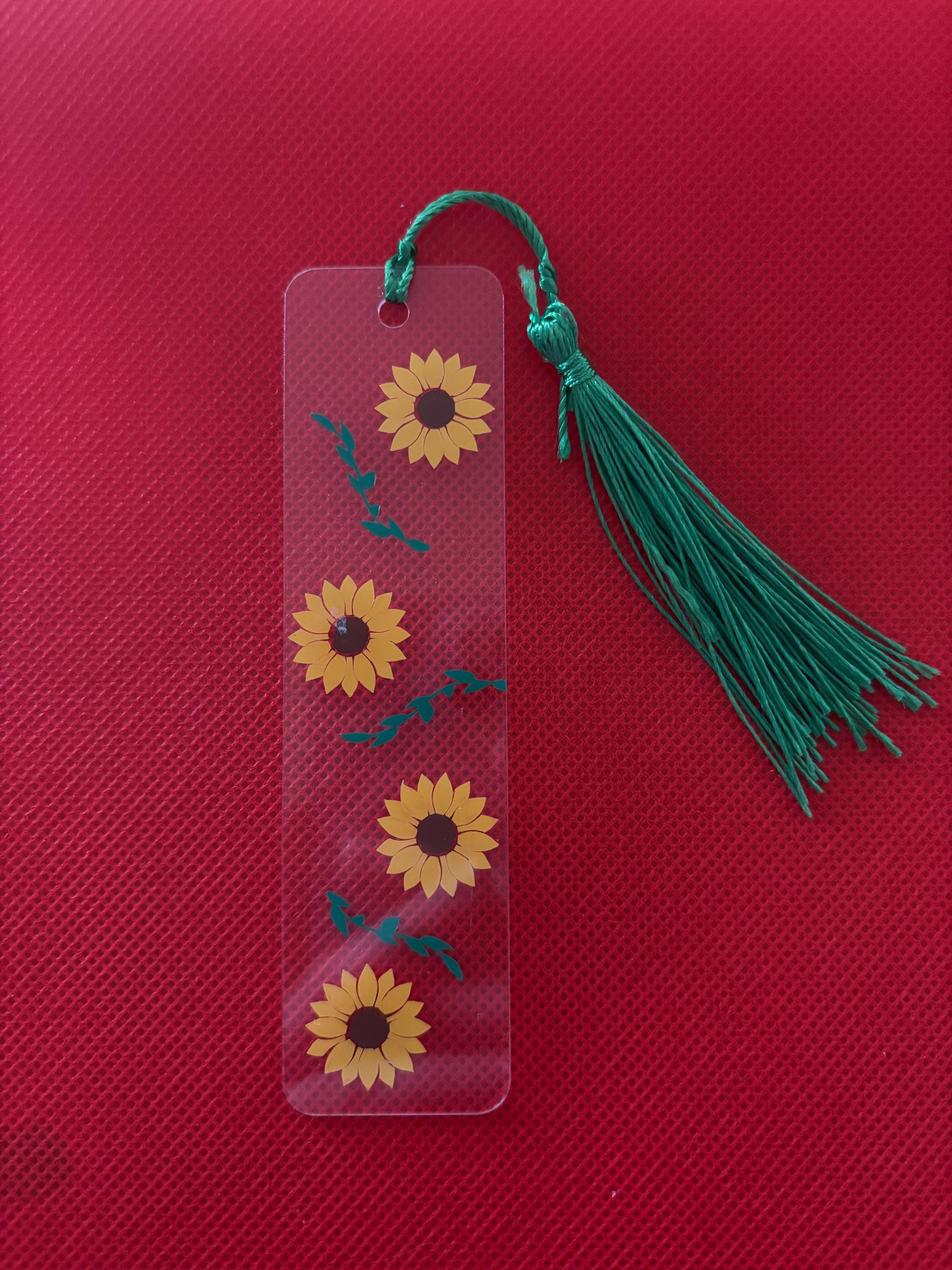 Acrylic Bookmark with Tassel, Vinyl Page Holder for Readers