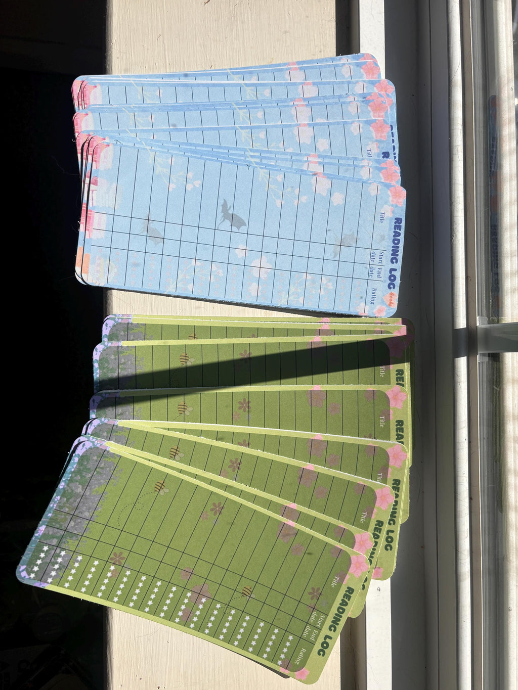 Reading Log Book Tracker: New Colors! Cardstock Pages